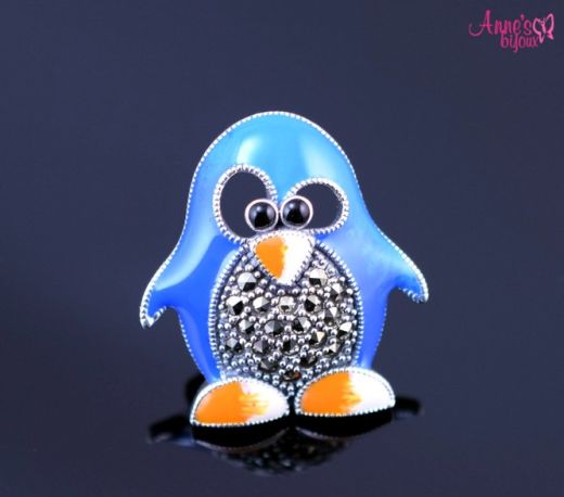 Brosa pinguin din argint